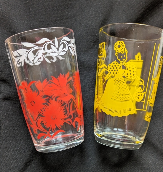 1950s Swanky Swig Juice Glasses, collectible / vintage/ antique, Bustling Betsy - Picture 14 of 16